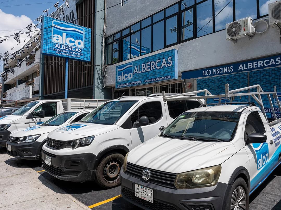 Local ALCO Piscinas — Av. Niños Héroes, Guadalajara