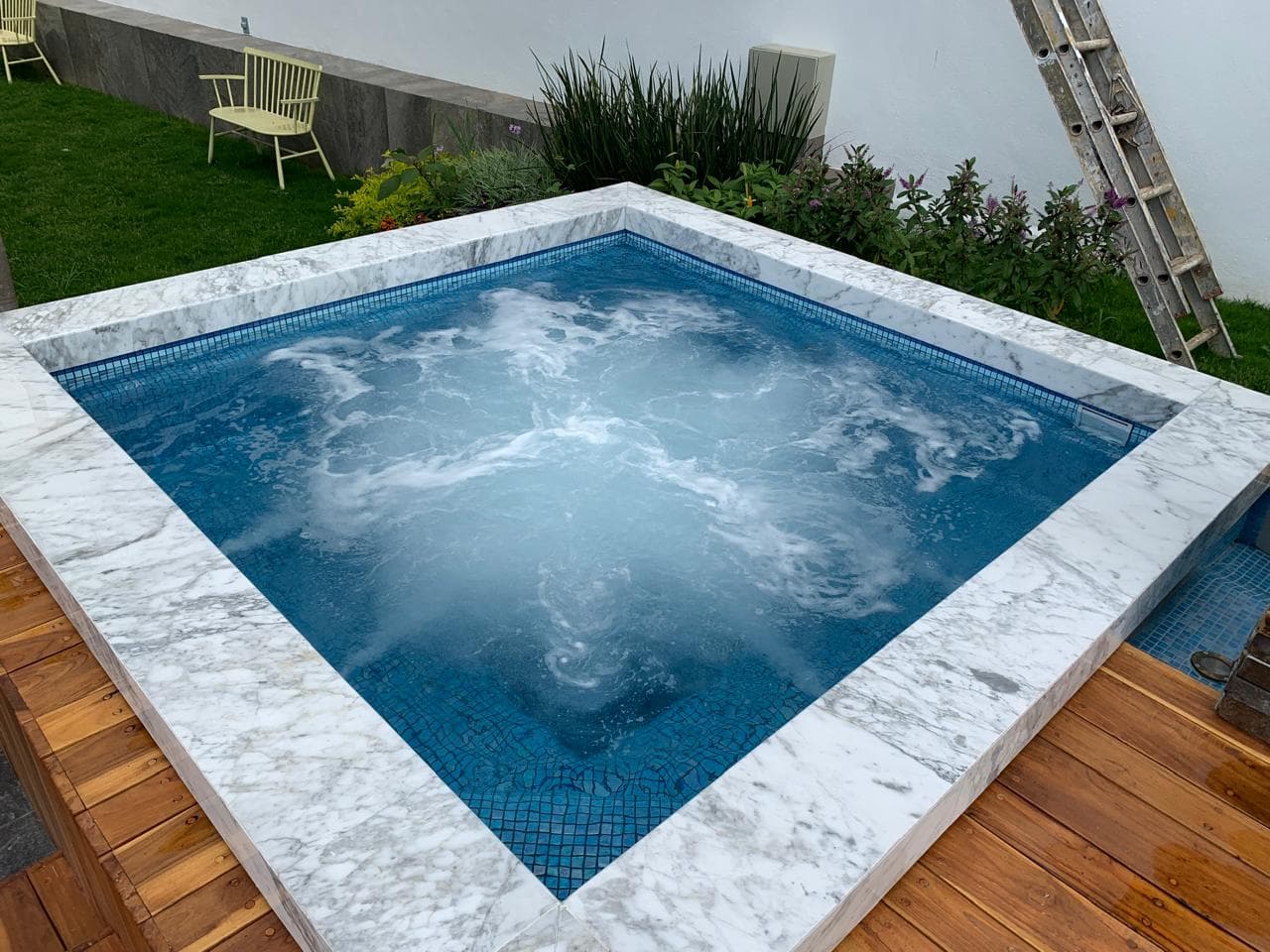 Alberca residencial clásica — ALCO Piscinas Guadalajara